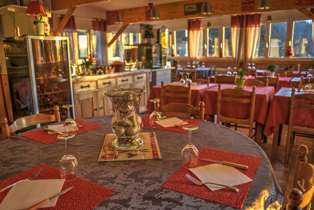 Auberge Restaurant Du Virage Chamrousse Kültér fotó